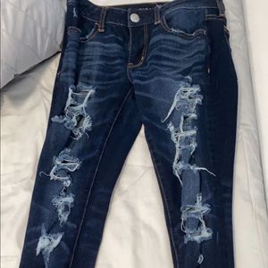 ae super stretch jeans. great quality worn once!
